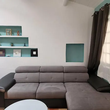 Apartment Duplex En Plein Coeur D'arles *